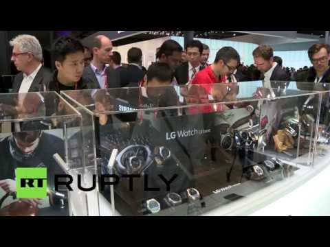 أكثر ساعات العالم الذكية فخامة من lg