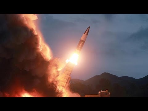 شاهد كيم يشرف على اختبار راجمة صواريخ فائقة الحجم