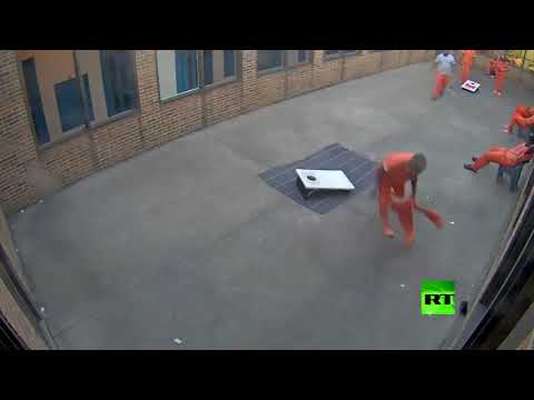 شاهد سجين يتسلم ماريغوانا عبر طائرة مُسيّرة في الولايات المتحدة