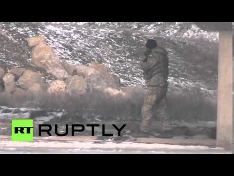 كييف تفخخ جسرين في شبه جزيرة القرم