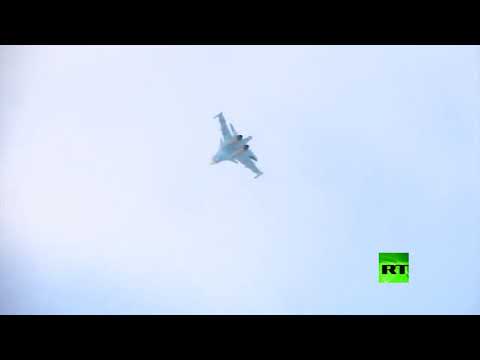 شاهد طائرات سو34 الروسية تناور بسرعتها القصوى في ضواحي مقاطعة كورغان