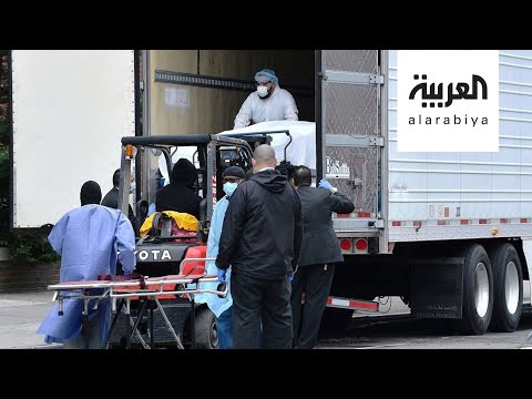 شاهد تخزين 60 جثة لضحايا كورونا داخل شاحنات نقل في نيويورك