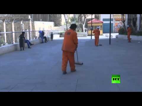 شاهد رهائن داعش يدفعون الأردن إلى تغيير زي عمال النظافة