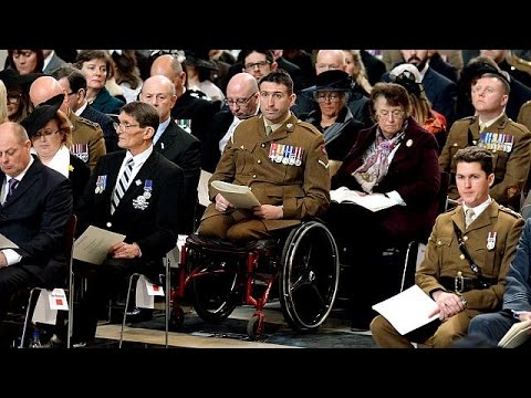 حفل تكريمي للبريطانيين القتلى في أفغانستان