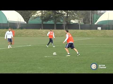 تدريبات ميلان قبل لقاء تشيزينا