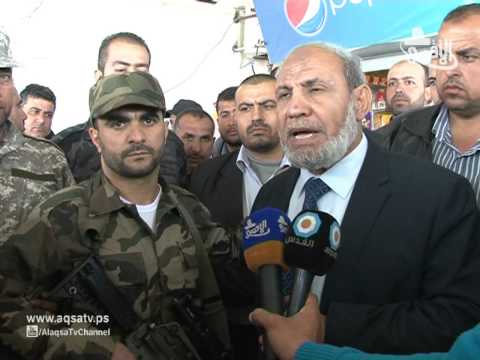 الإفراج عن إسماعيل الزهار بعد سنوات طويلة