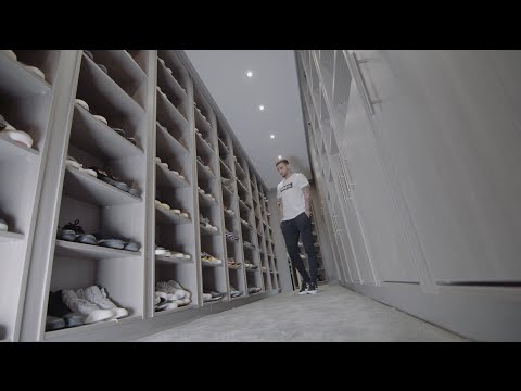 لاعب توتنهام يروج لـنايك