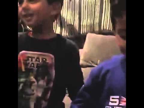 أصالة تغني منازل مع توأمها