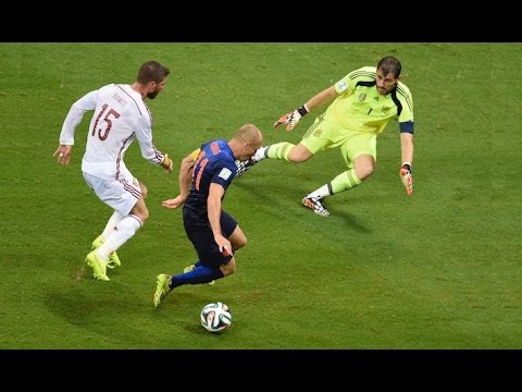 فيديو أبرز الأهداف المجنونة في الكرة