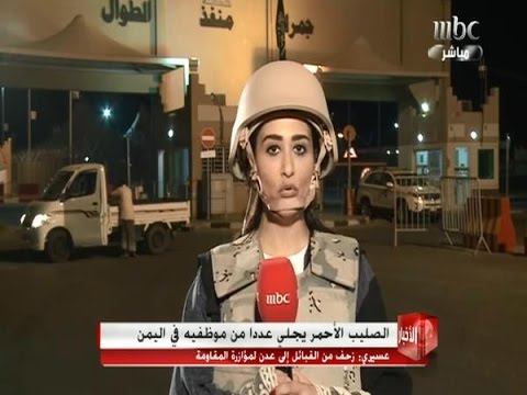 فيديو الحداوي أول إعلامية سعودية تغطي العاصفة ميدانيًا