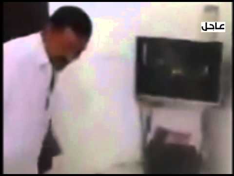 فيديو باكستاني يحطم التلفاز عند رؤيته زعيم الحوثيين
