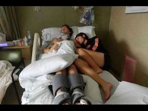 فيديو رجل يفيق من غيبوبة إثر مشاجرة بين زوجته والأطباء