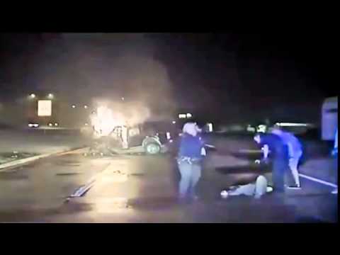 فيديو إنقاذ قائد سيارة بأعجوبة