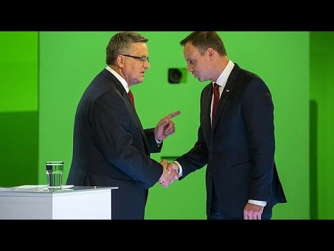 شاهد انطلاق الدور الثاني من الانتخابات الرئاسية في بولندا