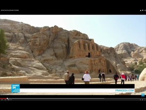 شاهد انخفاض الدخل السياحي في الأردن