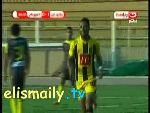 فيديو المقاولون العرب يكتسح الأسيوطي 04