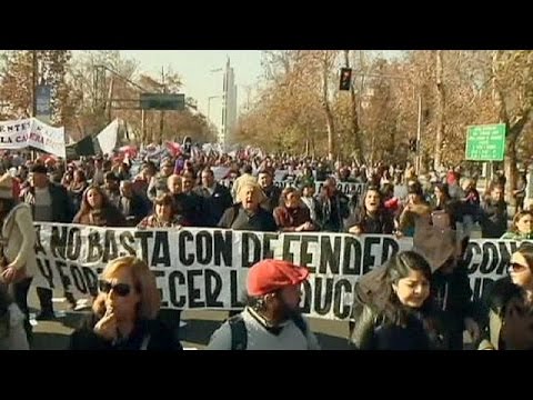 شاهد احتجاجات في تشيلي ضد الإصلاح التربوي