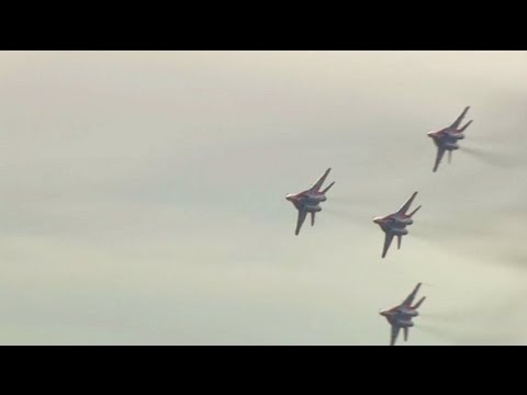 شاهد مقاتلات روسية في معرض الجيش 2015