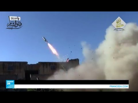 بالفيديو اشتباكات عنيفة بين المعارضة والقوات الحكومية