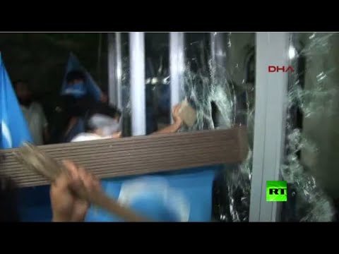 شاهد بالفيديو اقتحام قنصلية تايلاند لدى مدينة إسطنبول