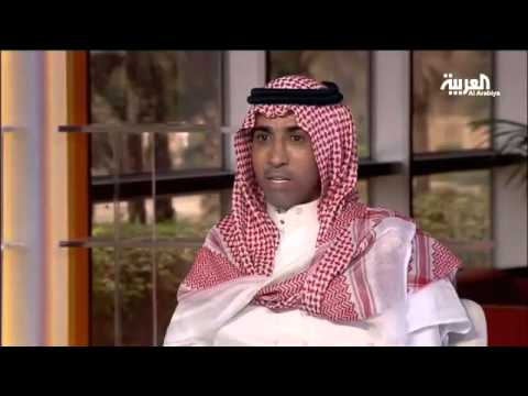 بالفيديو فايز المالكي يسأل عن شاحن ايفون على الهواء