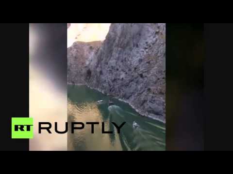 مظلّي يفقد حياته خلال مهرجان للرياضات الخطرة