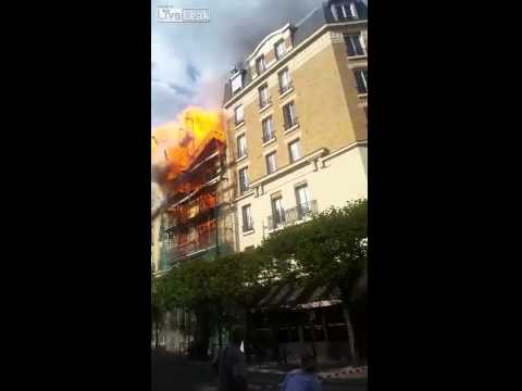 بالفيديو لحظة انفجار منزل إثر حريق مروع