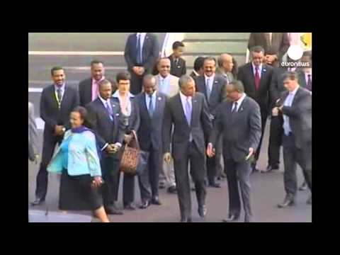 بالفيديو الرئيس الأميركي أوباما يصل العاصمة الإثيوبية أديس أبابا