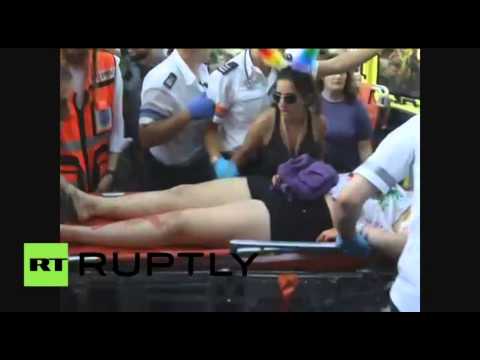 بالفيديو إصابة 6 أشخاص طعنًا خلال تظاهرة لمثليي الجنس