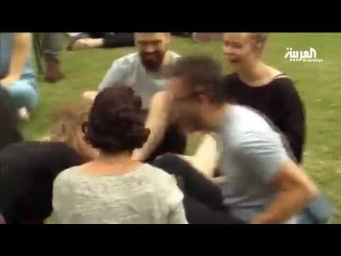 مظاهرة في لندن احتجاجا على منع بالونات الغاز المضحك