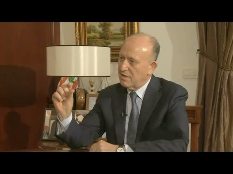 وزير العدل اللبناني يحاول إطلاق سراح المختطفين العسكريين