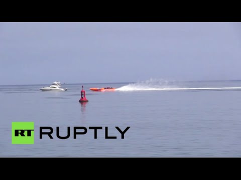 بالفيديو الألماني كلوه يحطم رقمًا قياسيًا في الزوارق السريعة