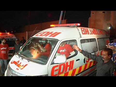 بالفيديو باكستان تعدم شابًا وسط معارضة واسعة