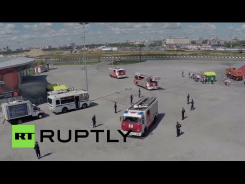 بالفيديو فرق الإنقاذ الروسية تخمد حريقًا في ملعب مونديال 2018