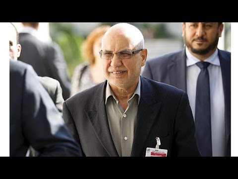 شاهد أنباء متضاربة بشأن استقالة رئيس الحكومة الليبية