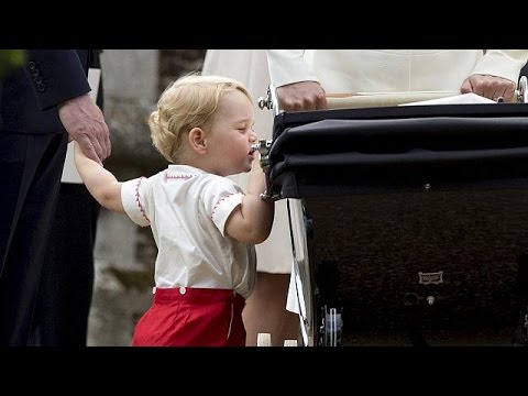 العائلة الملكية البريطانية تنتقد محاولات تصوير الأمير جورج