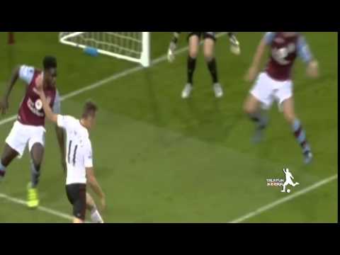 شاهد مانشستر يونايتد يعبر أستون فيلا بهدف في الدوري الإنجليزي