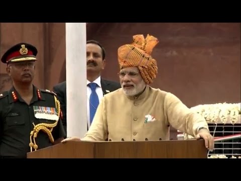 شاهد رئيس الوزراء الهندي يتعهد القضاء على الفساد