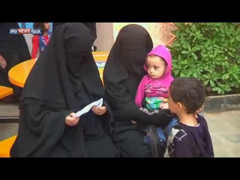 شاهد حملة لتطعيم خمسة ملايين طفل يمني