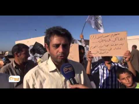 شاهد مظاهرات للنازحين في أطمة للتنديد بمجزرة دوما