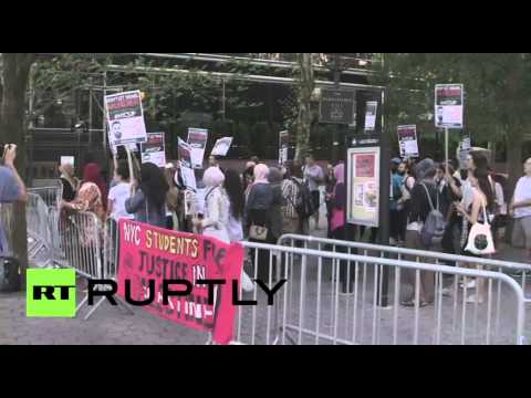 شاهد مظاهرة للتضامن مع الأسير محمد علان