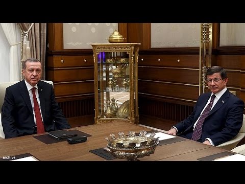 إردوغان يعلن أن تركيا ستنظم انتخابات مبكرة