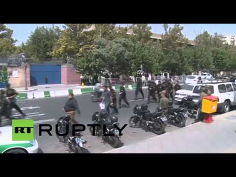 شاهد إعادة افتتاح السفارة البريطانية في طهران