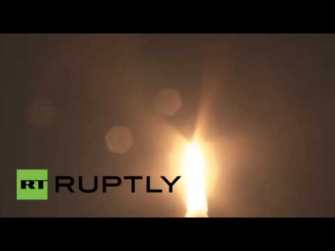 شاهد وزارة الدفاع الروسية تختبر صاروخ توبول الباليستي