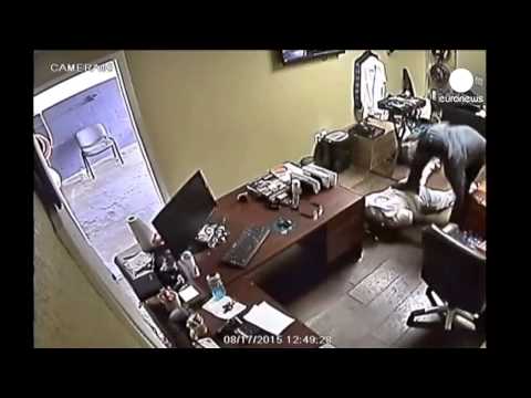 بالفيديو اللصان الأسوأ حظًا في العالم