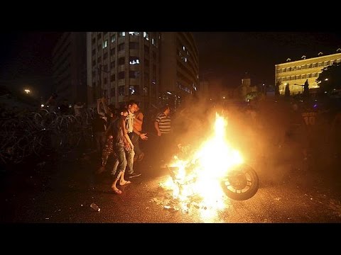 شاهد توقيف 14 شخصًا في اسبانيا لعلاقتهم مع شبكة توظيف متطرفين