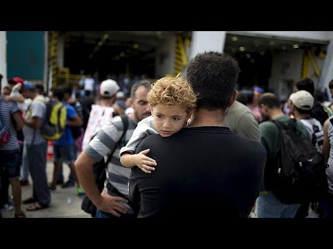 شاهد تدفق آلاف المهاجرين الجدد إلى أوروبا