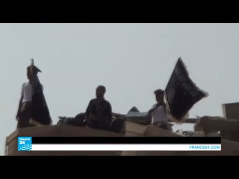 شاهد علم تنظيم القاعدة يرفع في حضرموت اليمنية