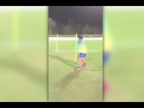 شاهد العالمي مارادونا يستعيد زكريات الساحرة المستديرة مع زوجته