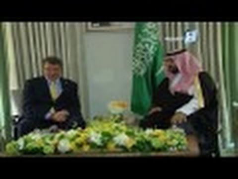 شاهد ولي ولي العهد السعودي يلتقي وزير الدفاع الأميركي في واشنطن